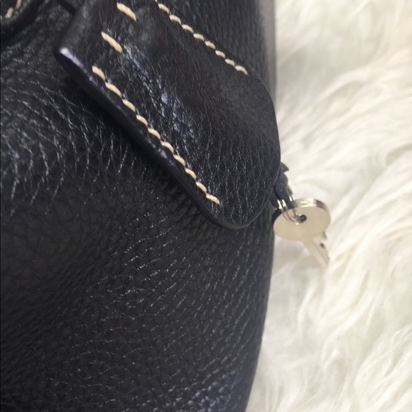 🌺 AUTHENTIC prada leather bag🌺 - Picture 10 of 14